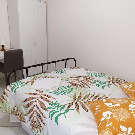 Visconti House Apartment Bari Luaran gambar