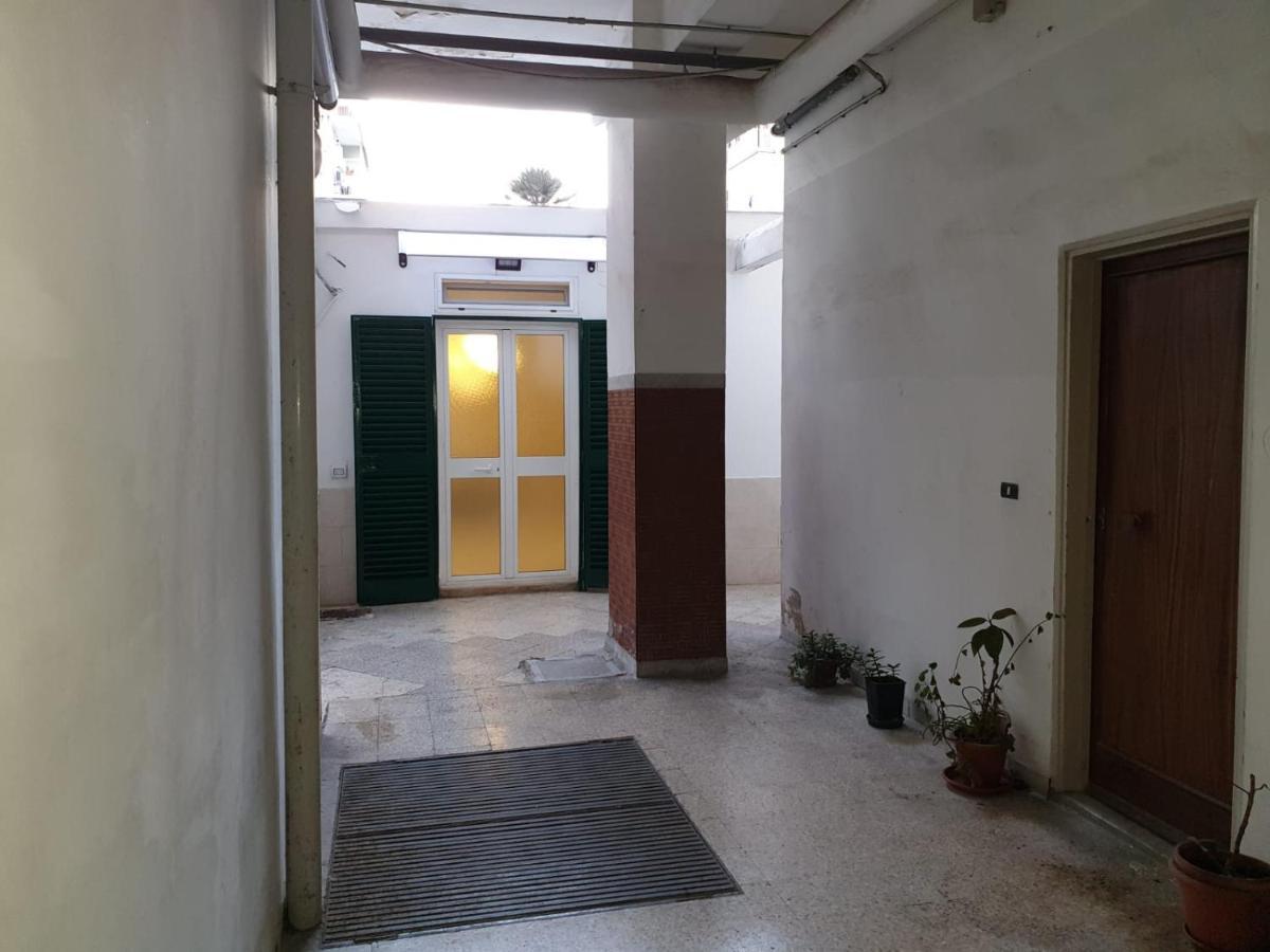 Visconti House Apartment Bari Luaran gambar